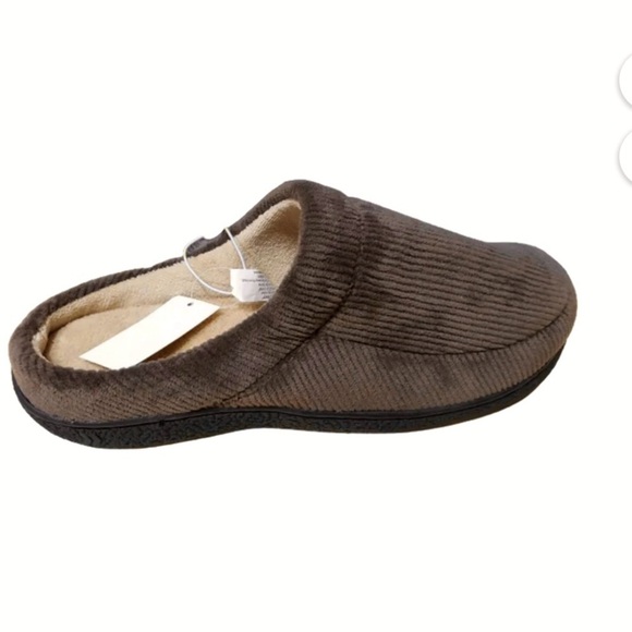 ISOTONER Memory Foam Brown Corduroy Slippers sz L (9.5-10.5) Eco Comfort NIB - Picture 2 of 5